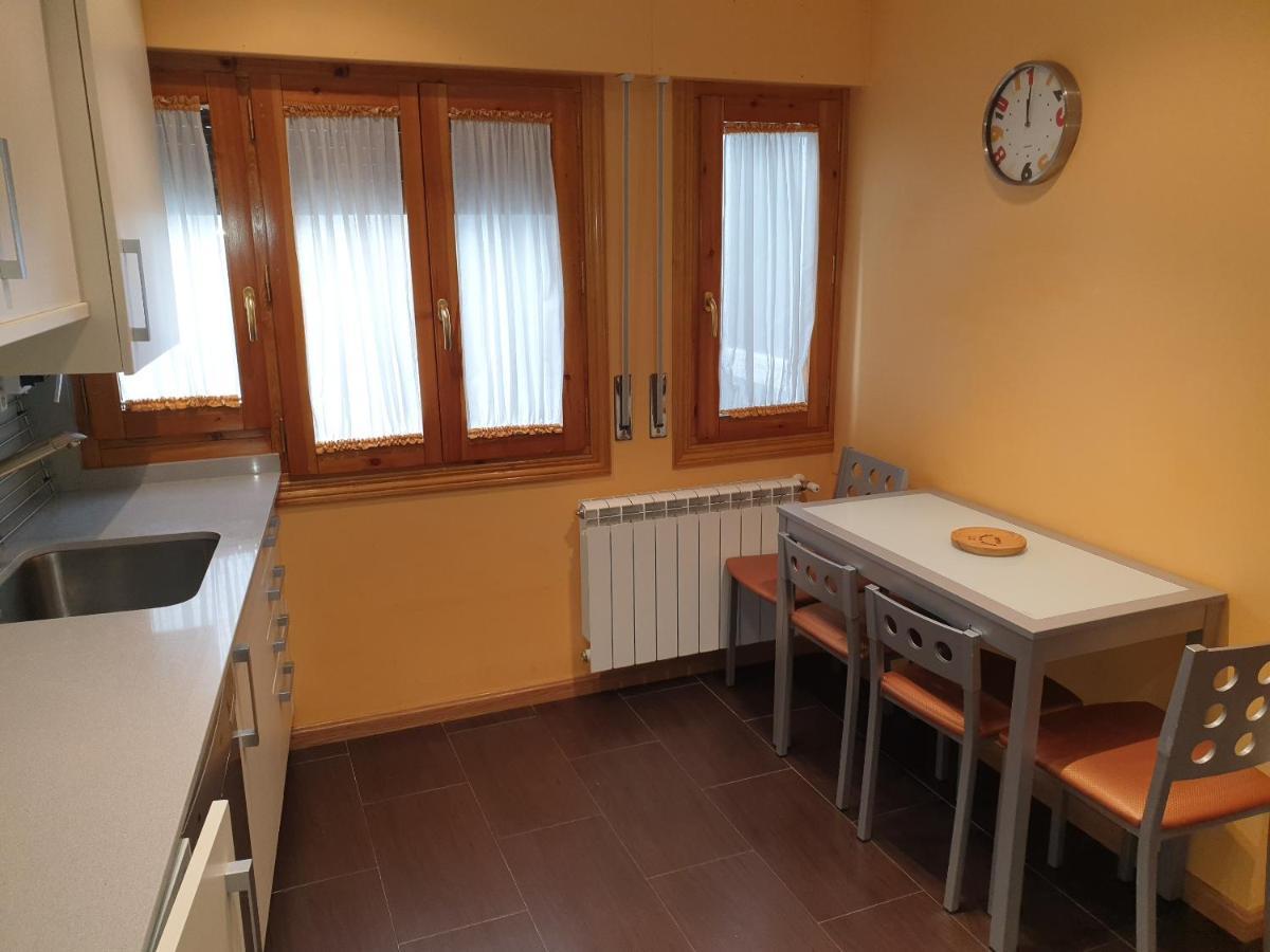 Quintanar Jaca Apartment Exterior photo